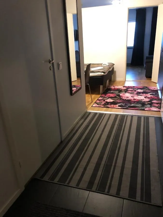 Arsta 340 2-3 Bed Apartment Stockholm שבדיה